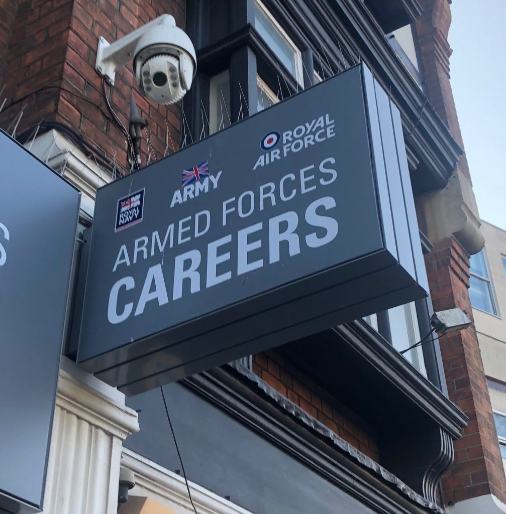 Armed Forces Careers – Sign Specialists